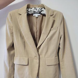 New York & Company Blazer - Originally thrifted in 🇬🇧